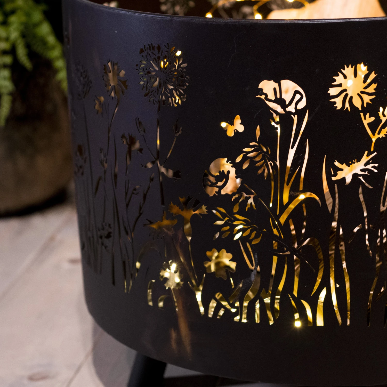 Brasero Ajouré Rond Noir 5 Brasero Ajouré Rond Noir – Image 3