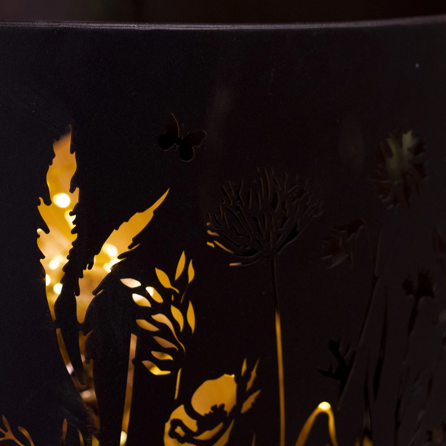 Brasero Ajouré Rond Noir 4 Brasero Ajouré Rond Noir – Image 2