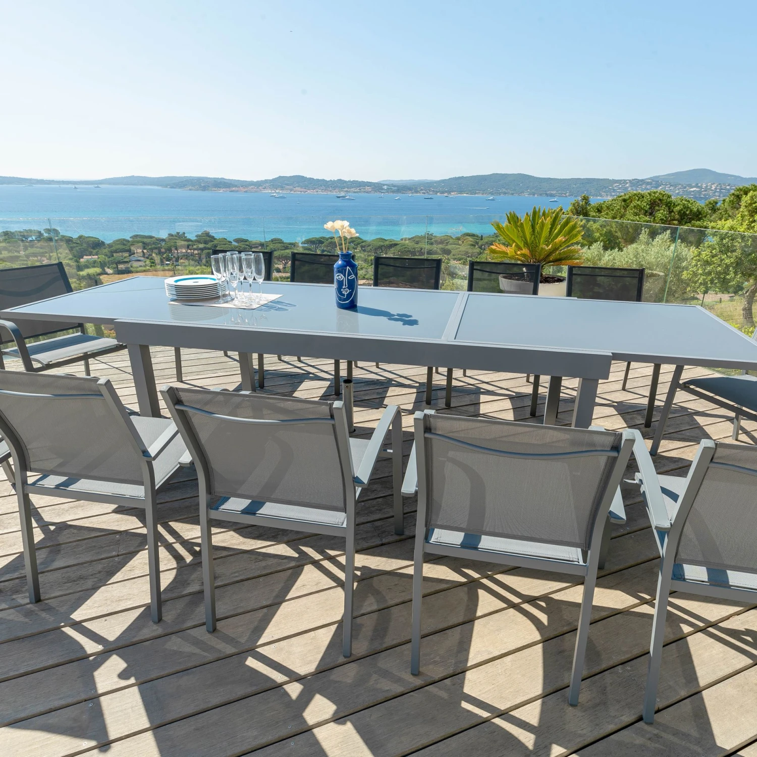 Table De Jardin Extensible 12 Places En Verre Murano (320 X 100 Cm) - Anthracite 5 Table De Jardin Extensible 12 Places En Verre Murano (320 X 100 Cm) - Anthracite – Image 3