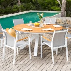 Table De Jardin 8 Places Aluminium/Teck Bali (D140 Cm) - Blanc -Default Template 7 table ronde bali dia 140cm teck gris blanc 111455 1650541015